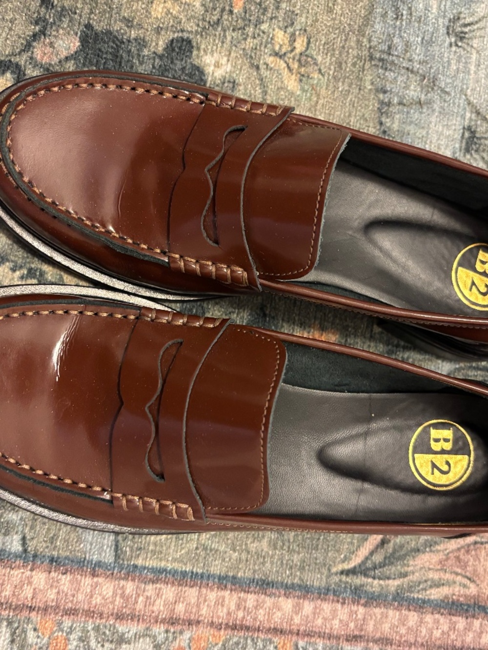 Browns Shows patent leather loafer